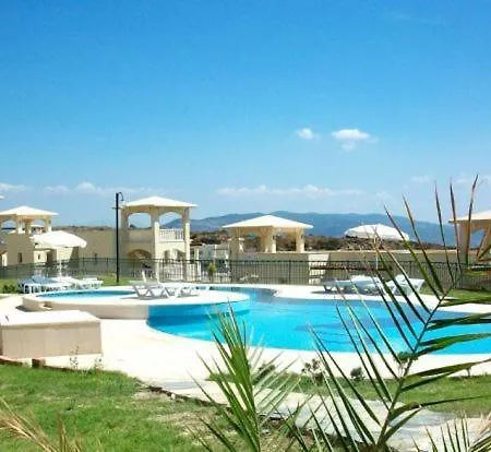 Flamingo Country Club Apartment Complex *