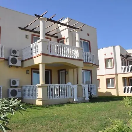 Flamingo Country Club Apartment Complex Apartment