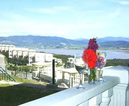 Flamingo Country Club Apartment Complex *