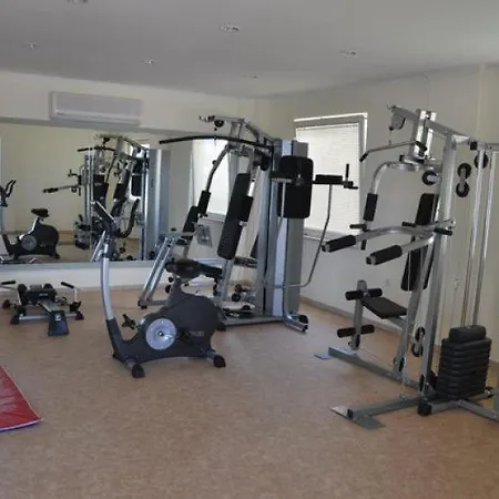 Flamingo Country Club Apartment Complex Apartamento